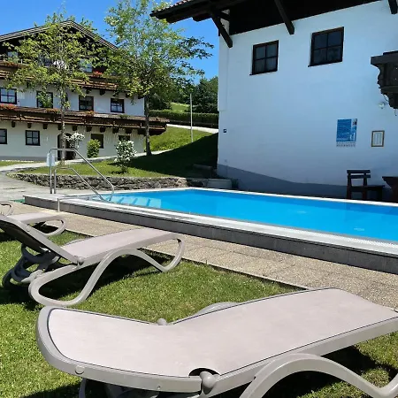 Hauzenberg-pool&saua Hauzenberg