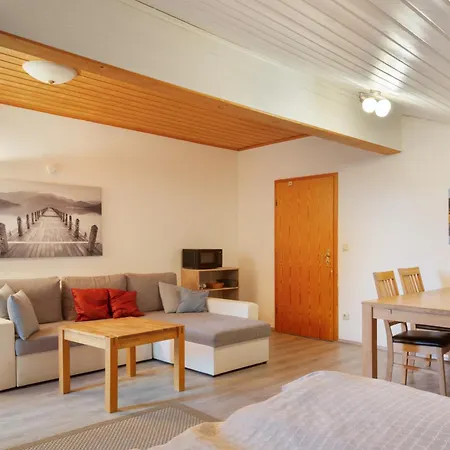 Apartment Hauzenberg-pool&sauna